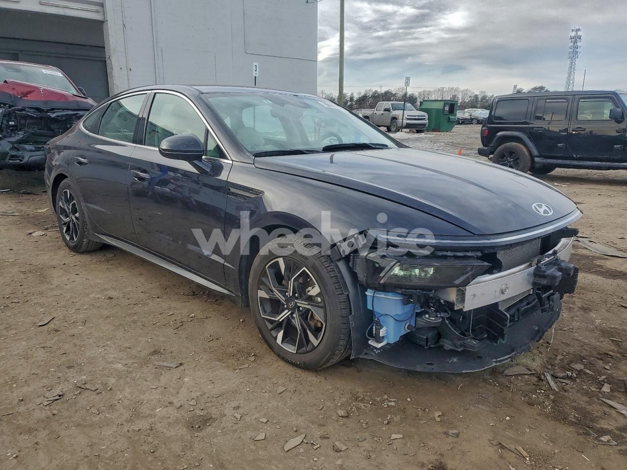 Photo 4 of 2025 HYUNDAI SONATA SEL (VIN KMHL64JA2SA462126)