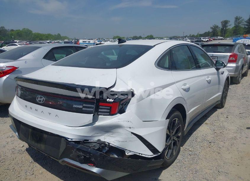 Photo 4 of 2025 Hyundai Sonata SEL (VIN KMHL64JA2SA464443)