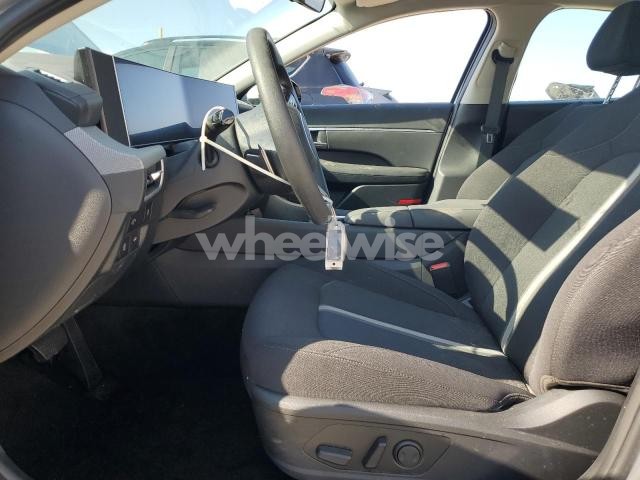 Photo 2 of 2025 HYUNDAI SONATA SEL (VIN KMHL64JA2SA474731)