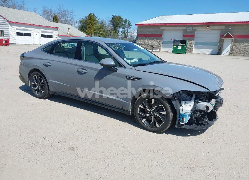 2024 Hyundai Sonata SEL (VIN KMHL64JA3RA365740) main photo