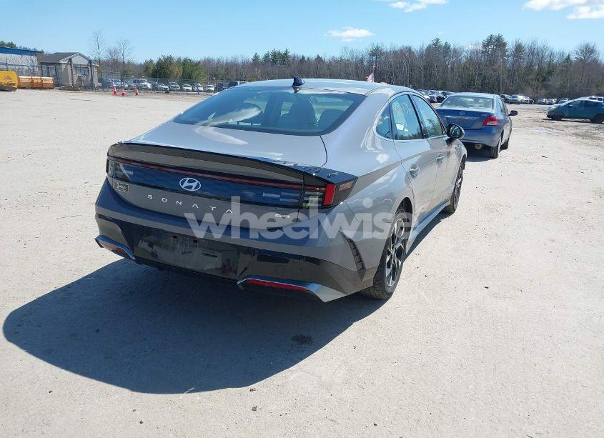 Photo 4 of 2024 Hyundai Sonata SEL (VIN KMHL64JA3RA365740)