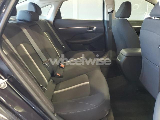 Photo 2 of 2025 HYUNDAI SONATA SEL (VIN KMHL64JA3SA447876)