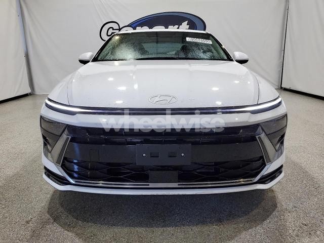 Photo 5 of 2025 HYUNDAI SONATA SEL (VIN KMHL64JA3SA473586)