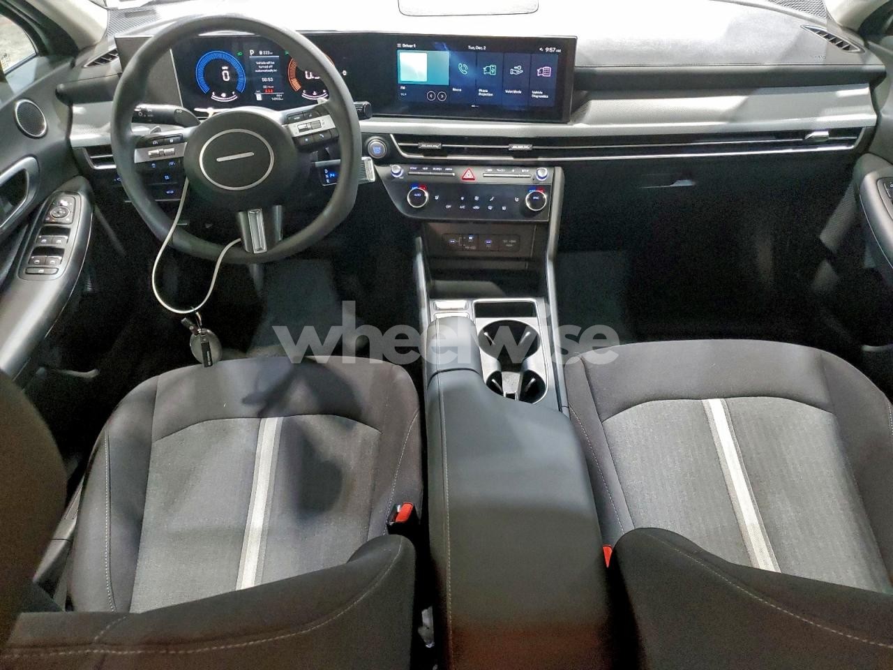 Photo 8 of 2025 HYUNDAI SONATA SEL (VIN KMHL64JA3SA495409)