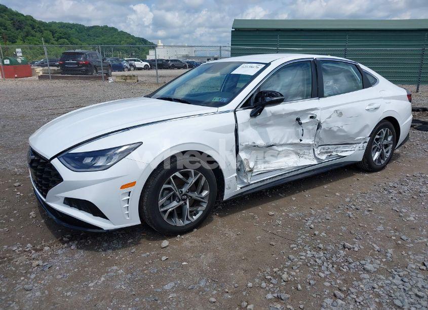 Photo 2 of 2023 Hyundai Sonata SEL (VIN KMHL64JA4PA250903)