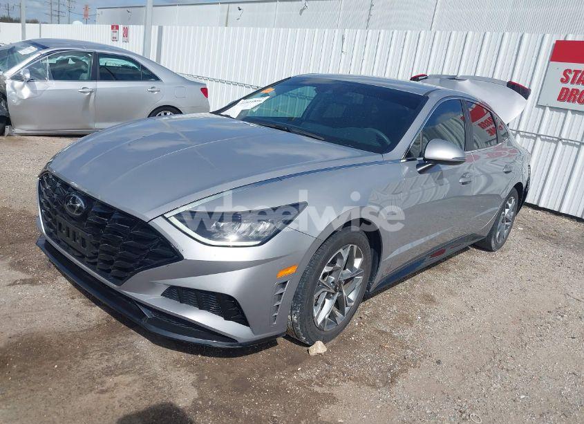 Photo 2 of 2023 Hyundai Sonata SEL (VIN KMHL64JA4PA272481)