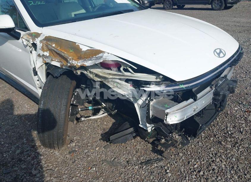 Photo 6 of 2024 Hyundai Sonata SEL (VIN KMHL64JA4RA395863)