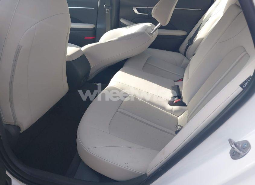 Photo 8 of 2024 Hyundai Sonata SEL (VIN KMHL64JA4RA395863)