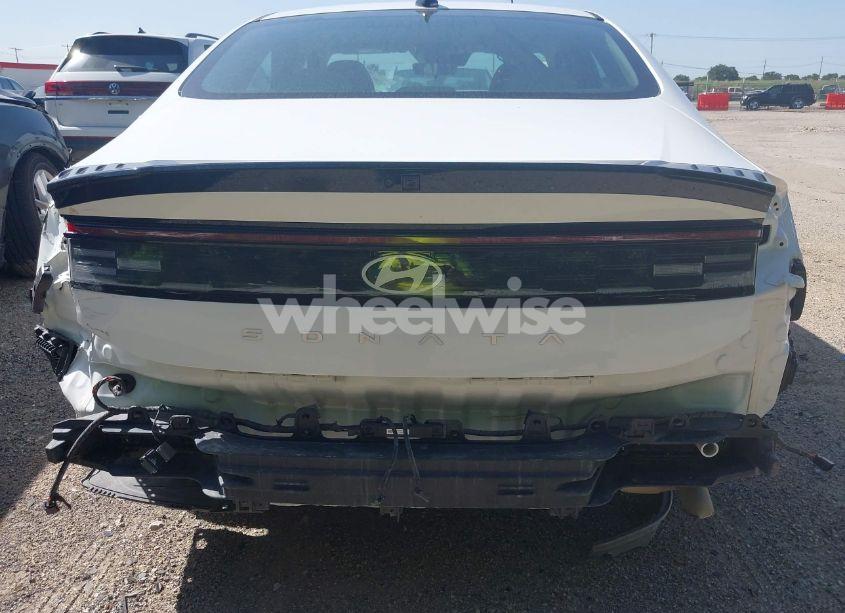 Photo 6 of 2025 Hyundai Sonata SEL (VIN KMHL64JA4SA428723)