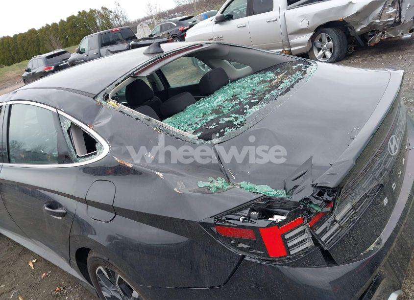 Photo 6 of 2025 Hyundai Sonata SEL (VIN KMHL64JA4SA431699)