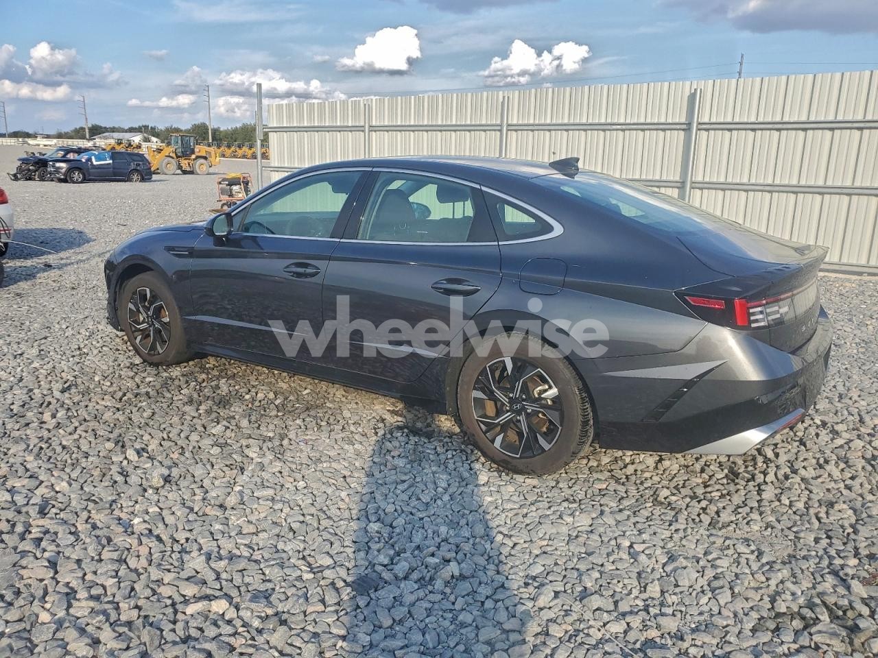 Photo 2 of 2025 HYUNDAI SONATA SEL (VIN KMHL64JA4SA447269)