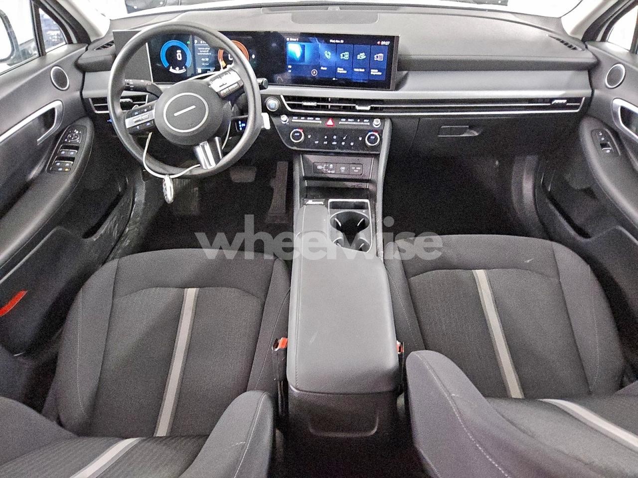 Photo 8 of 2025 HYUNDAI SONATA SEL (VIN KMHL64JA4SA454559)