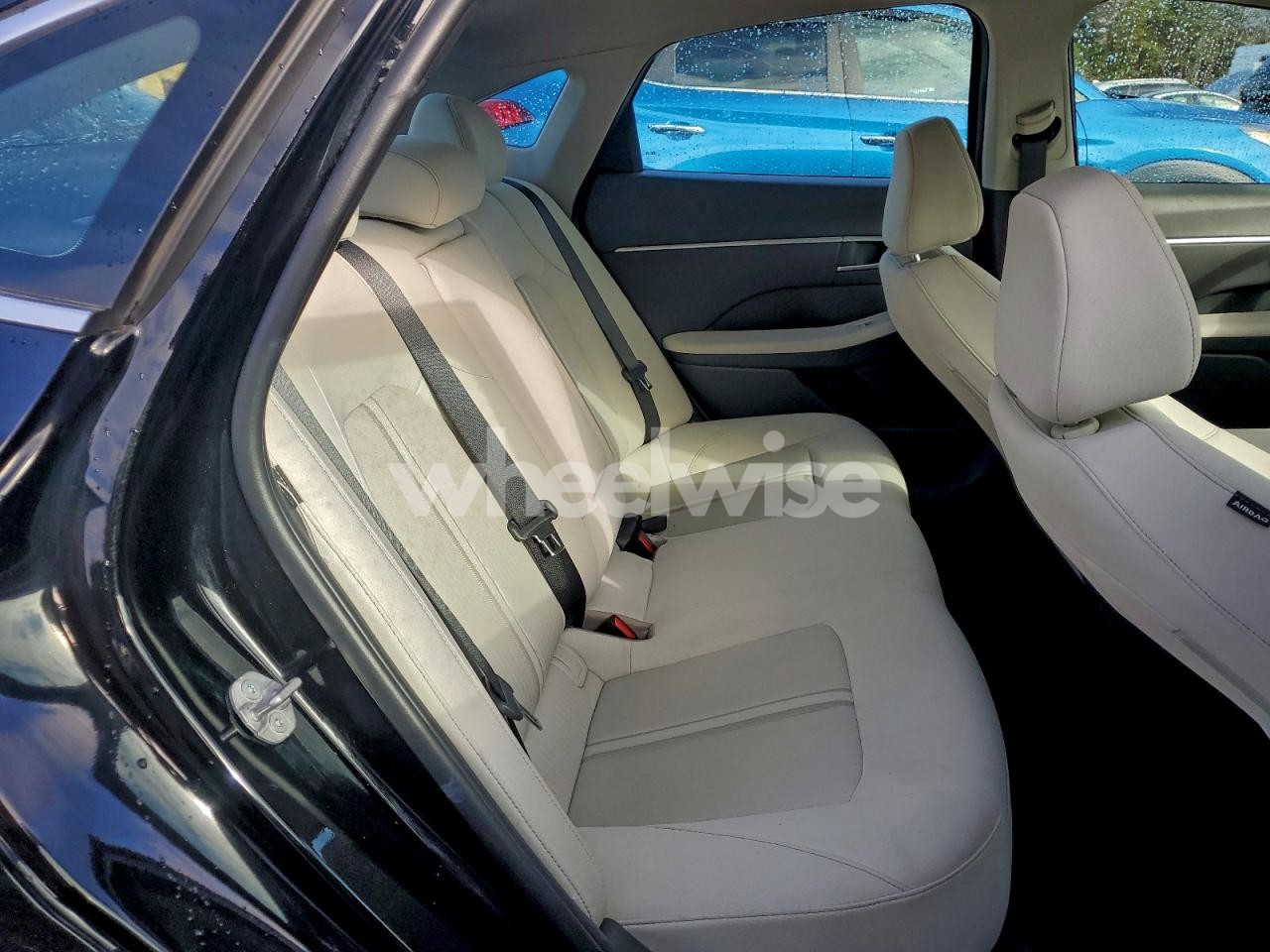 Photo 10 of 2025 HYUNDAI SONATA SEL (VIN KMHL64JA4SA465819)