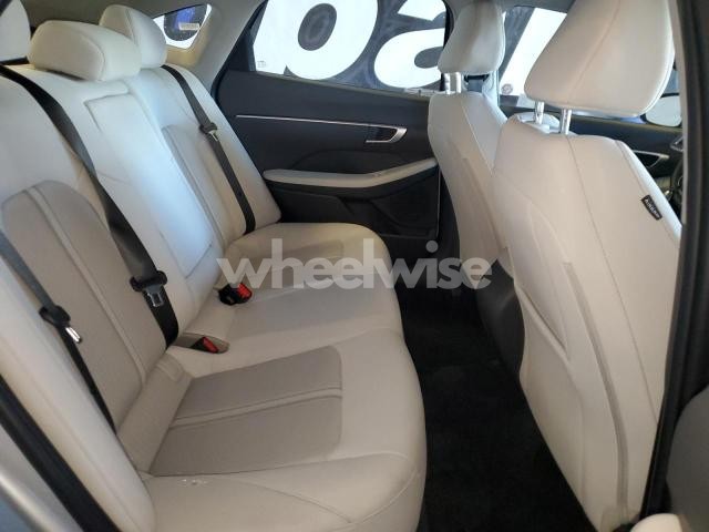 Photo 7 of 2025 HYUNDAI SONATA SEL (VIN KMHL64JA4SA486086)