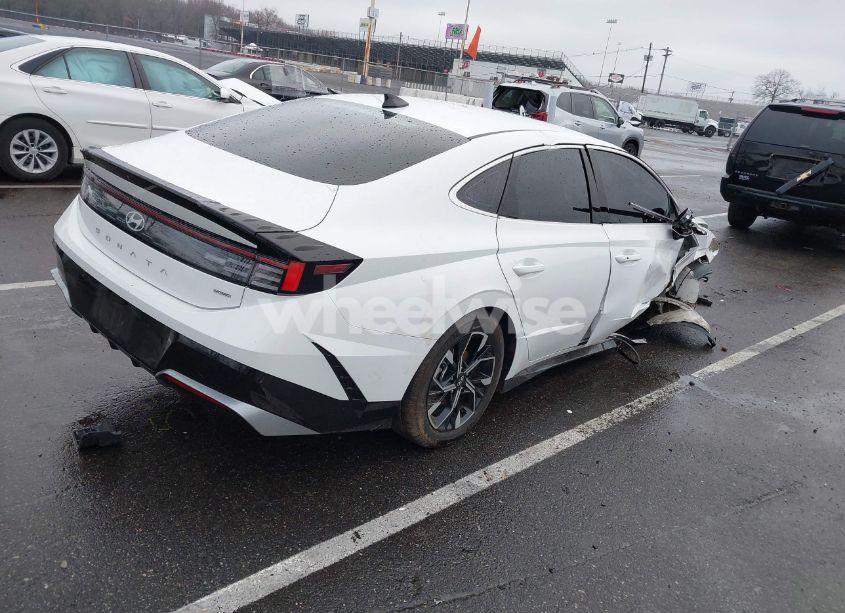 Photo 4 of 2024 Hyundai Sonata SEL (VIN KMHL64JA5RA370485)