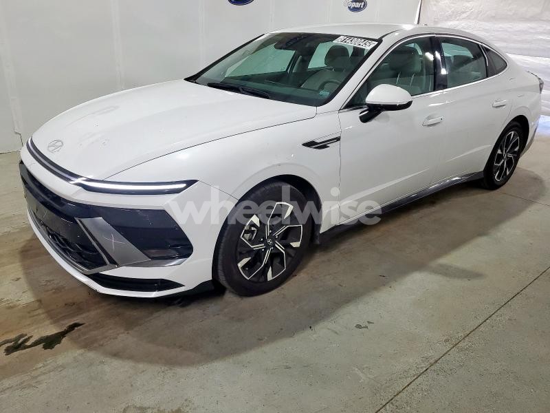 Photo 2 of 2024 HYUNDAI SONATA SEL (VIN KMHL64JA5RA398979)