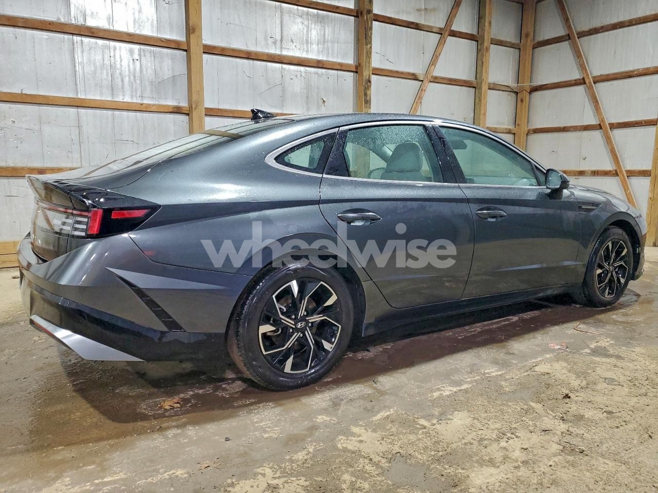 Photo 3 of 2025 HYUNDAI SONATA SEL (VIN KMHL64JA5SA500402)