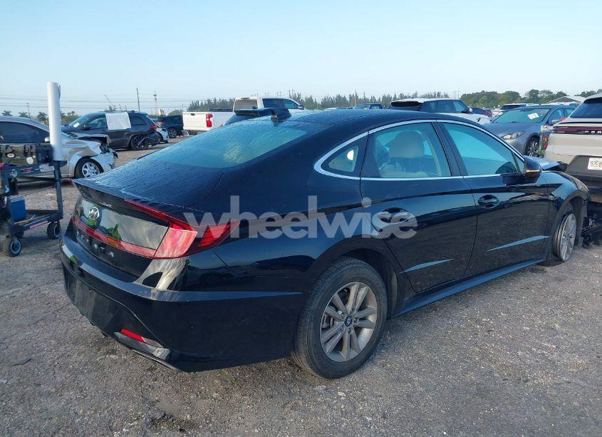 Photo 4 of 2023 Hyundai Sonata SEL (VIN KMHL64JA6PA304444)