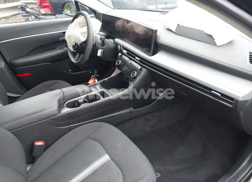 Photo 5 of 2024 Hyundai Sonata SEL (VIN KMHL64JA6RA364775)