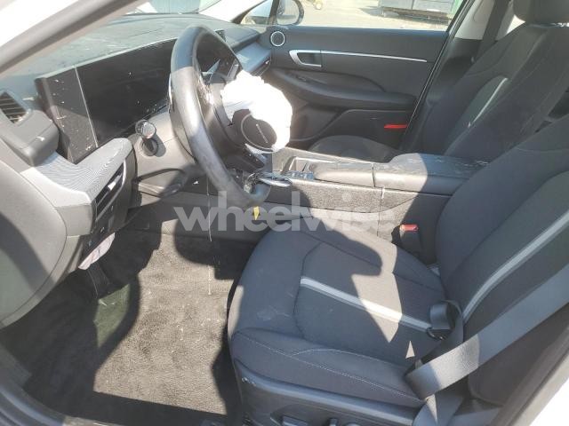 Photo 12 of 2025 HYUNDAI SONATA SEL (VIN KMHL64JA6SA451906)