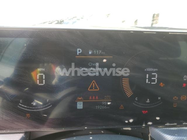 Photo 2 of 2025 HYUNDAI SONATA SEL (VIN KMHL64JA6SA451906)