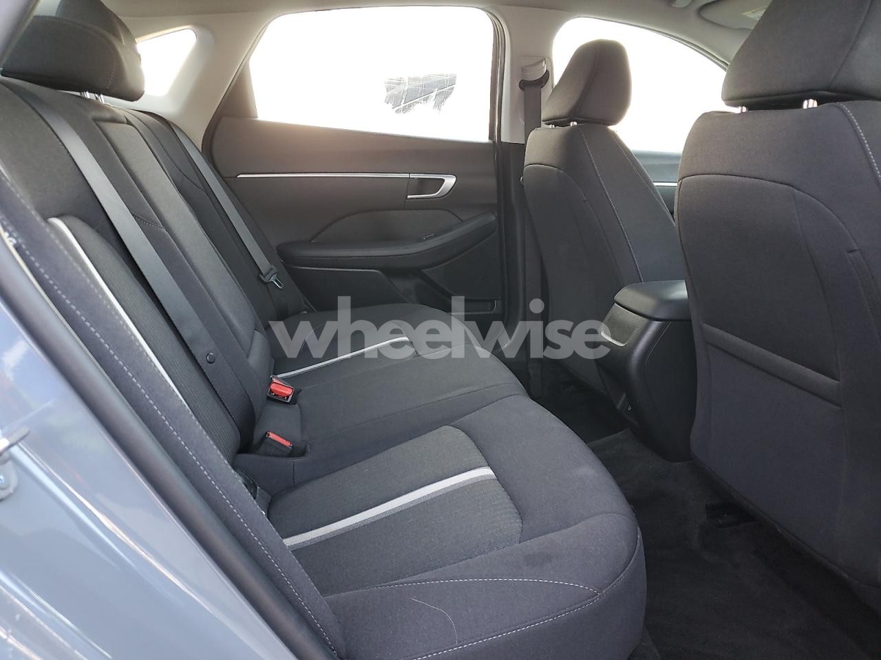 Photo 10 of 2025 HYUNDAI SONATA SEL (VIN KMHL64JA6SA453218)