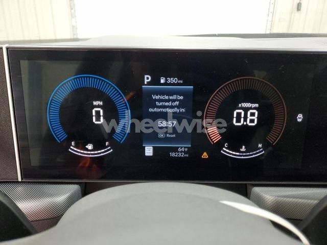 Photo 3 of 2025 HYUNDAI SONATA SEL (VIN KMHL64JA6SA467801)