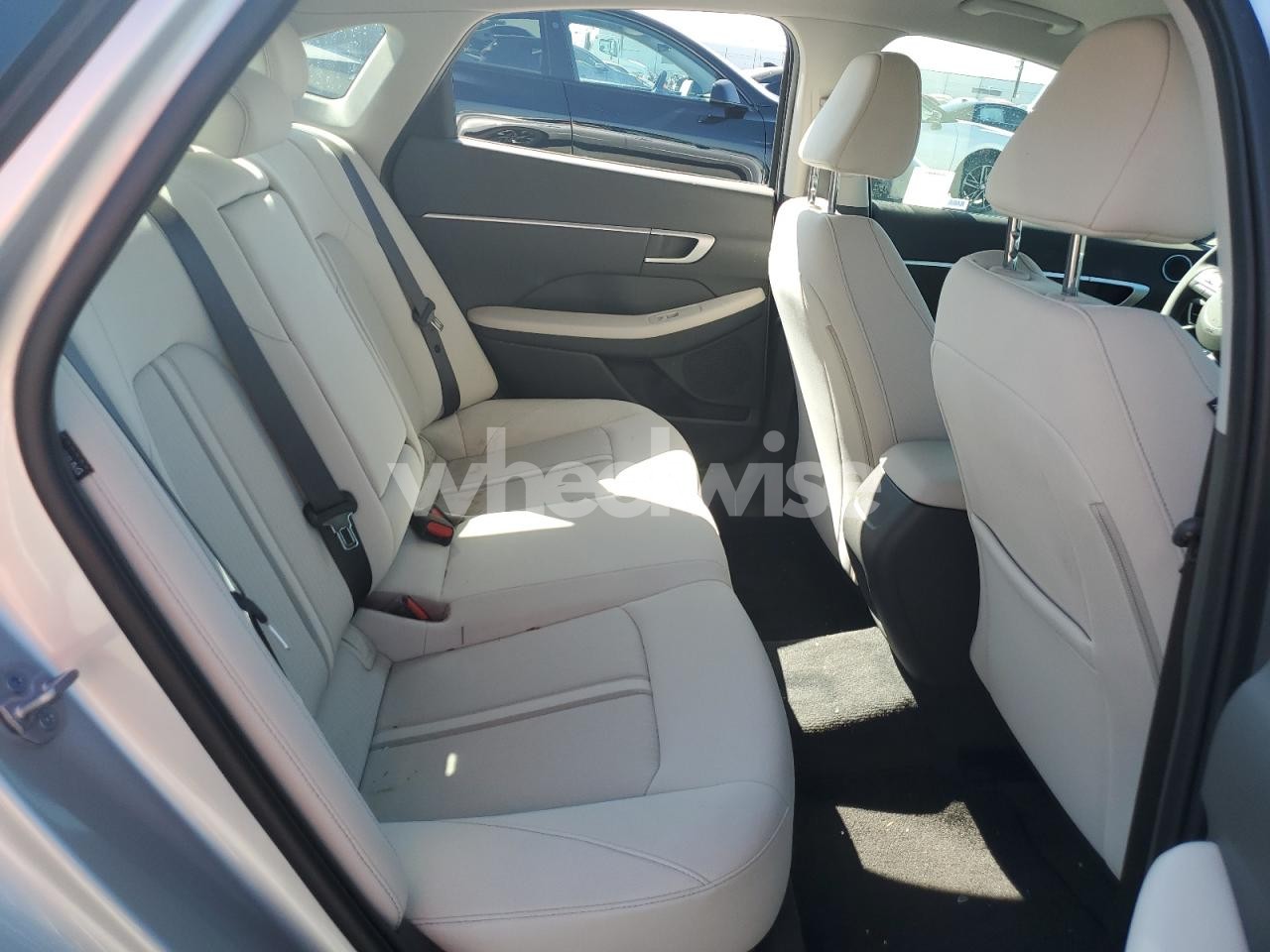Photo 10 of 2025 HYUNDAI SONATA SEL (VIN KMHL64JA6SA514454)