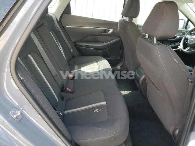 Photo 3 of 2024 HYUNDAI SONATA SEL (VIN KMHL64JA7RA408010)