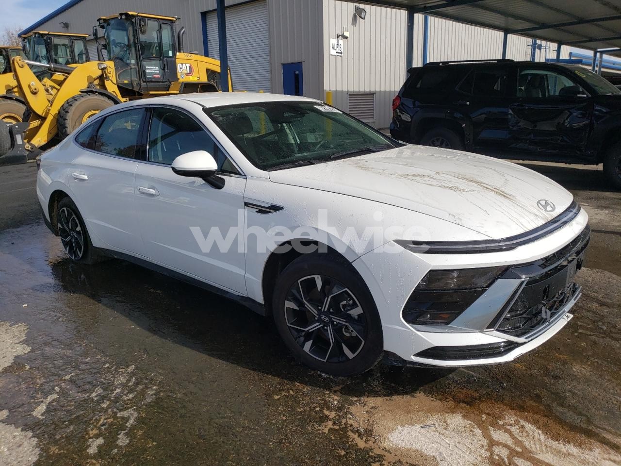 Photo 4 of 2025 HYUNDAI SONATA SEL (VIN KMHL64JA7SA473588)