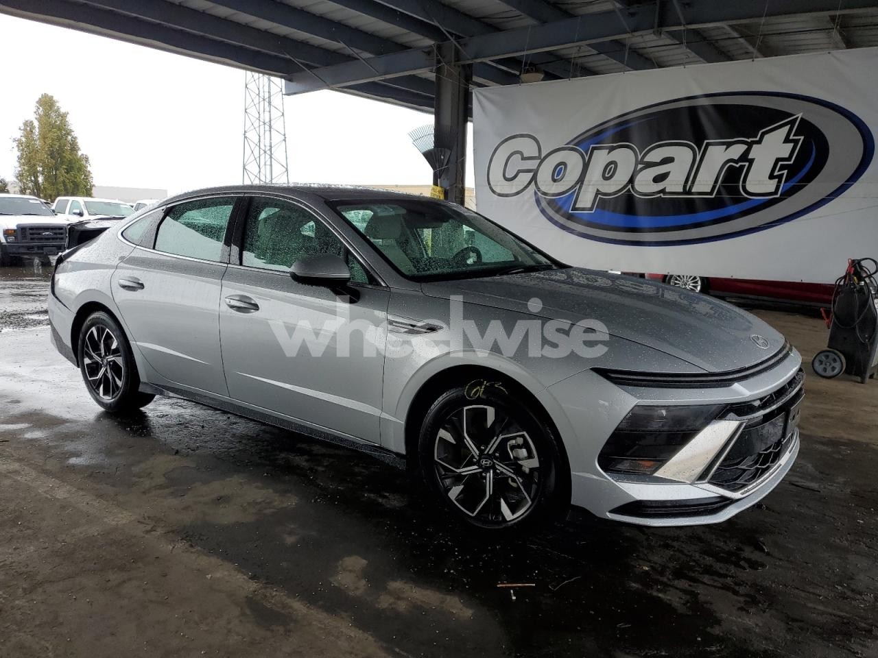 Photo 4 of 2025 HYUNDAI SONATA SEL (VIN KMHL64JA7SA499740)