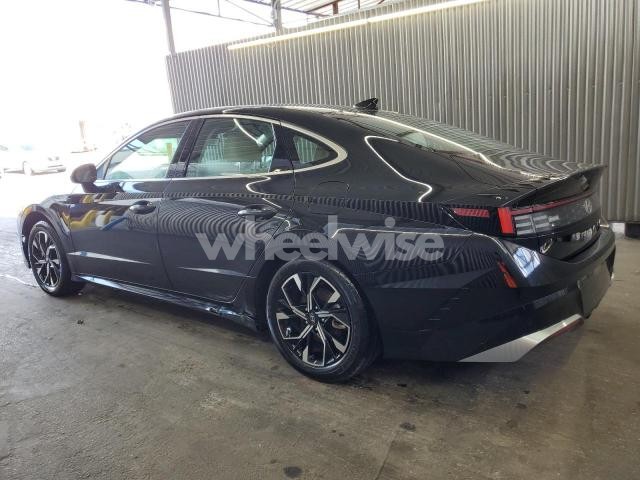 Photo 3 of 2025 HYUNDAI SONATA SEL (VIN KMHL64JA8SA436047)