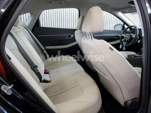 Photo 7 of 2025 HYUNDAI SONATA SEL (VIN KMHL64JA8SA436047)