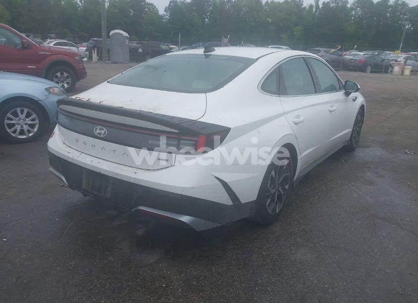 Photo 4 of 2024 Hyundai Sonata SEL (VIN KMHL64JA9RA373003)