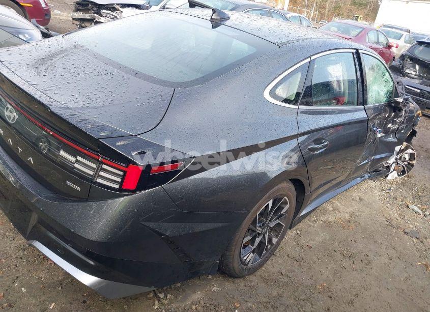 Photo 4 of 2024 Hyundai Sonata SEL (VIN KMHL64JA9RA381814)