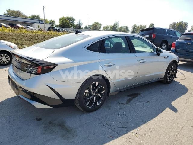 Photo 9 of 2025 HYUNDAI SONATA SEL (VIN KMHL64JA9SA450782)