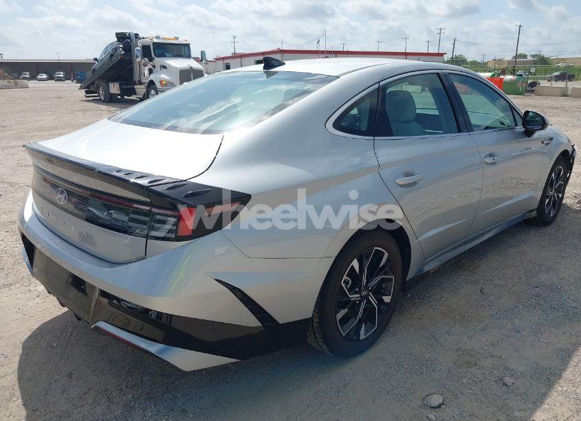 Photo 4 of 2025 Hyundai Sonata SEL (VIN KMHL64JA9SA470854)