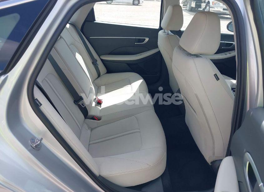 Photo 8 of 2025 Hyundai Sonata SEL (VIN KMHL64JA9SA470854)