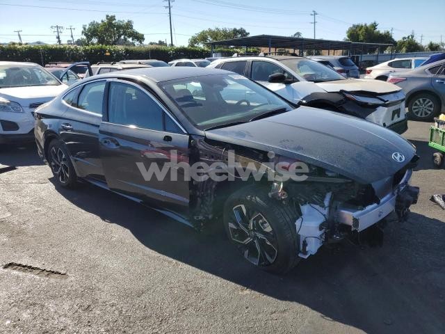 Photo 4 of 2025 HYUNDAI SONATA SEL (VIN KMHL64JA9SA517025)