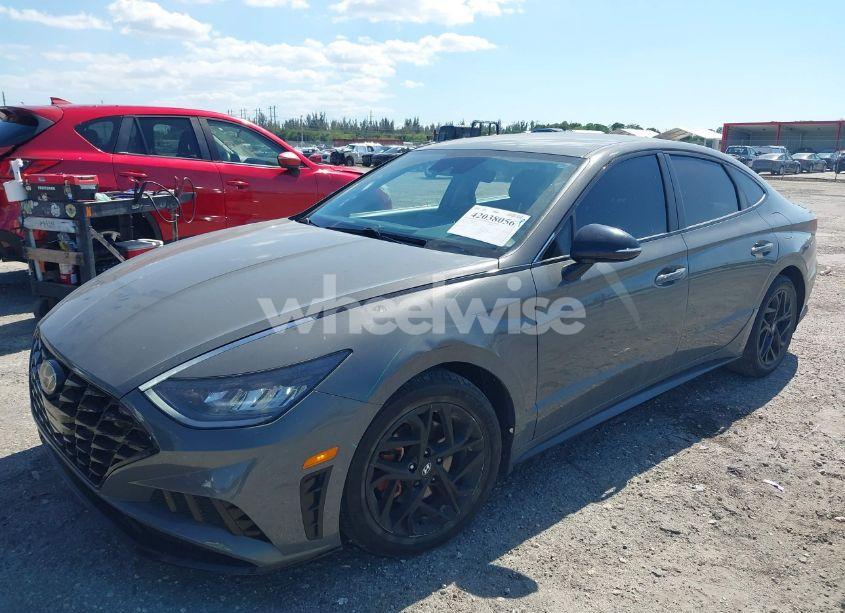 Photo 2 of 2022 Hyundai Sonata SEL (VIN KMHL64JAXNA229809)