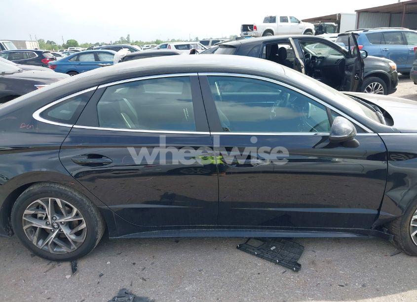 Photo 13 of 2022 Hyundai Sonata SEL (VIN KMHL64JAXNA230944)