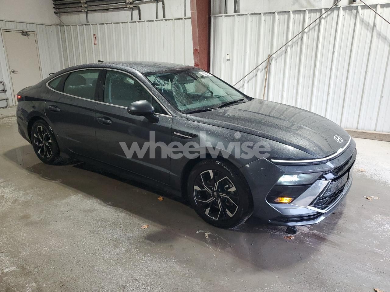 Photo 4 of 2024 HYUNDAI SONATA SEL (VIN KMHL64JAXRA371860)