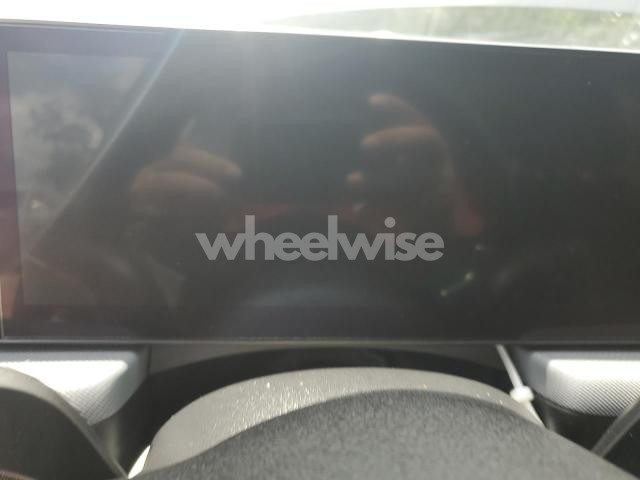 Photo 2 of 2025 HYUNDAI SONATA SEL (VIN KMHL64JAXSA447275)