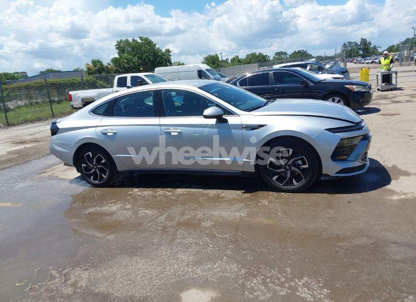 Photo 13 of 2025 Hyundai Sonata SEL (VIN KMHL64JAXSA452153)