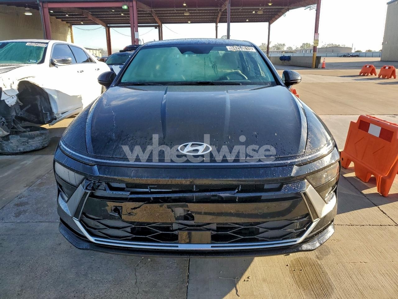 Photo 5 of 2025 HYUNDAI SONATA SEL (VIN KMHL64JAXSA457658)