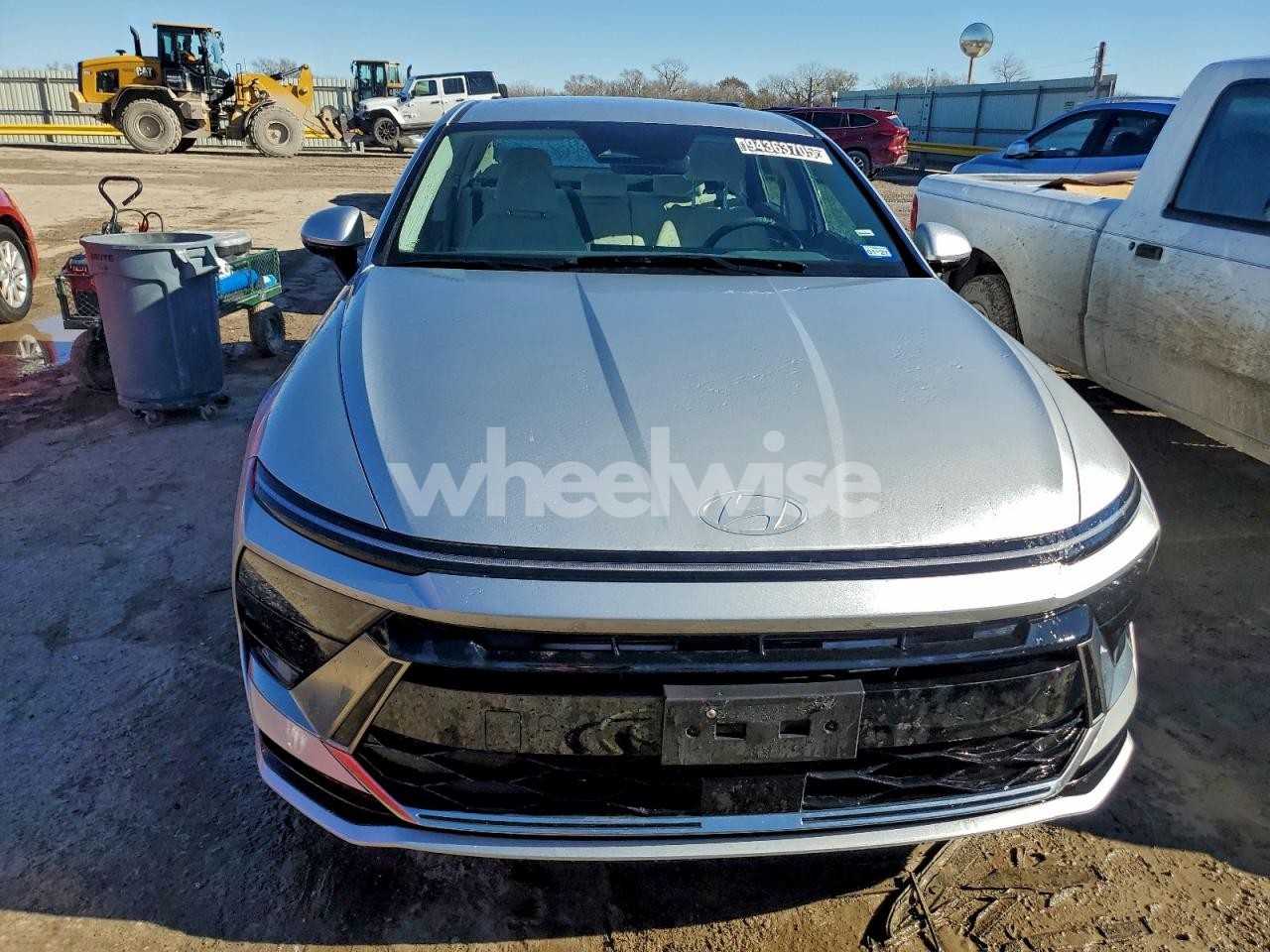 Photo 5 of 2025 HYUNDAI SONATA SEL (VIN KMHL64JAXSA471799)