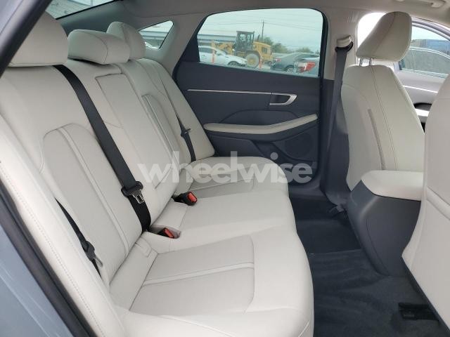 Photo 11 of 2025 HYUNDAI SONATA SEL (VIN KMHL64JAXSA483421)