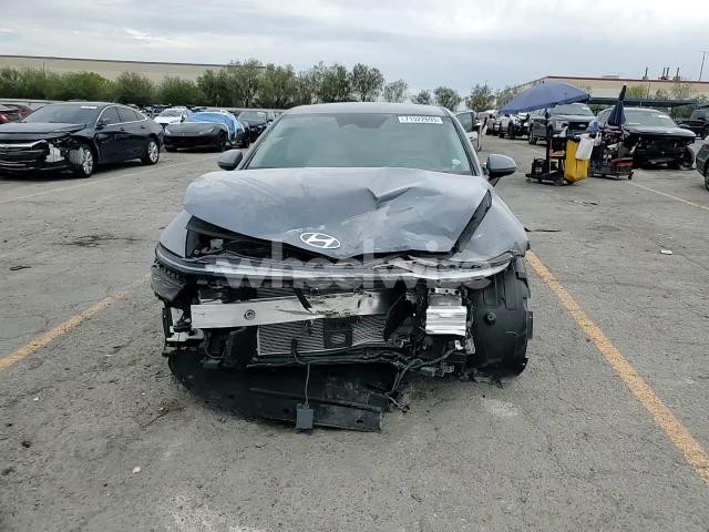 Photo 12 of 2025 HYUNDAI SONATA SEL (VIN KMHL64JAXSA483421)