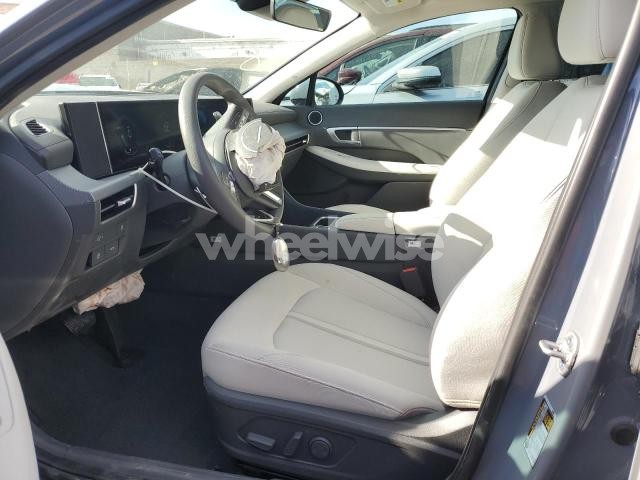 Photo 8 of 2025 HYUNDAI SONATA SEL (VIN KMHL64JAXSA483421)