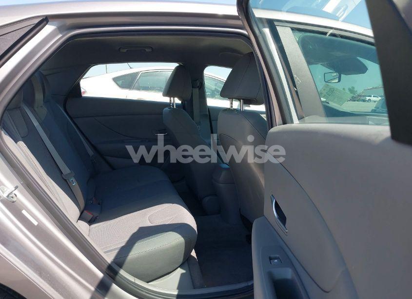 Photo 8 of 2023 Hyundai Elantra SE (VIN KMHLL4AG3PU394793)